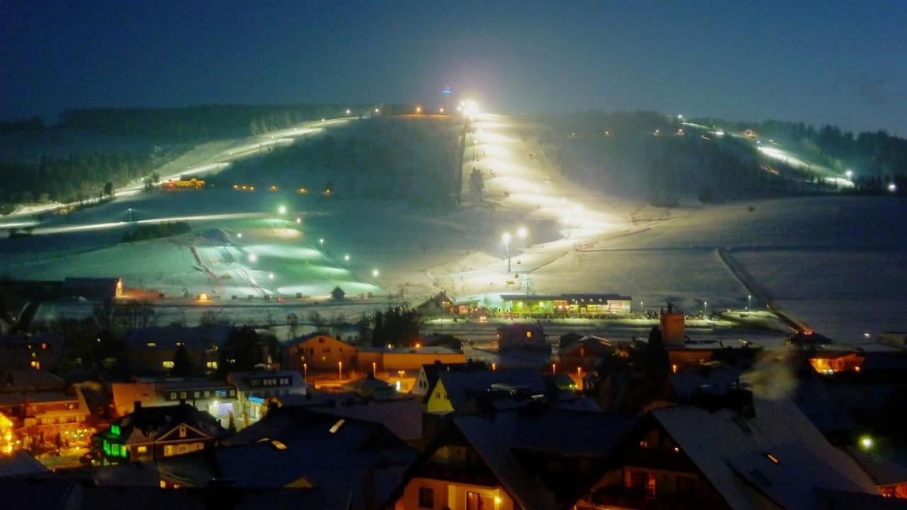Fewo Blumes Bergfrieden Mit Meinecardplus Willingen  Exteriér fotografie